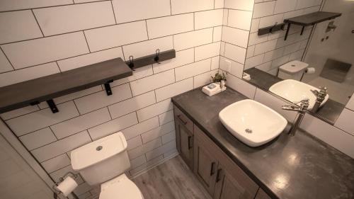 Rexburg Hotel | The Raspberry Garden Luxury Hotel & Suites