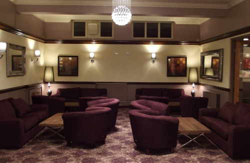 Corby Hotel | The Raven Hotel - Inn