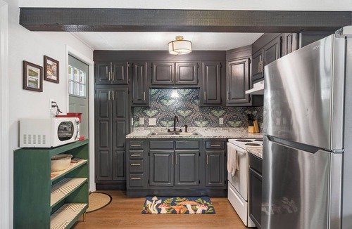 Rockaway Beach House | The Raven's Roost Lake View Retreat 3bd 2ba