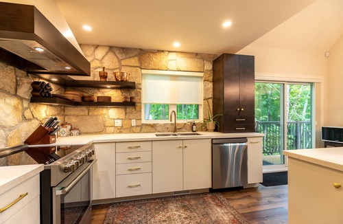 Calabogie Ski Chalet | The Ravine In Calabogie - Luxury Chalet