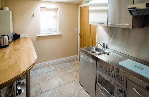 Linton-in-Craven Apartment | The Rectory Rooms, Studio 2