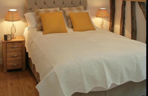 Chrishall Hotel | The Red Cow