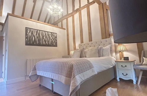 Royston Hotel | The Red Cow Inn