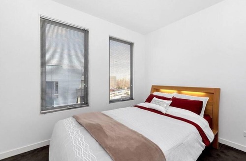 Caulfield North Apartment | The Red Ember Retreat