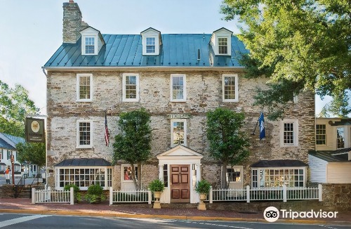 Middleburg Hotel | The Red Fox Inn & Tavern