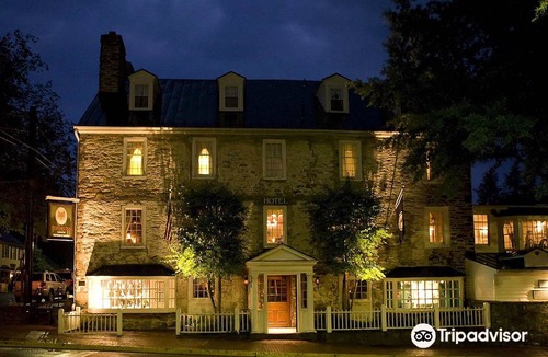 Middleburg Hotel | The Red Fox Inn & Tavern