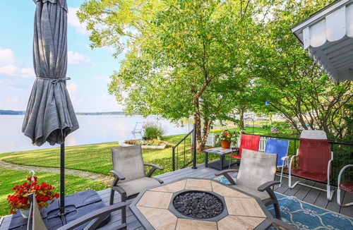 Pierson Cottage | The Red Geranium Cottage of Big White Fish Lake!