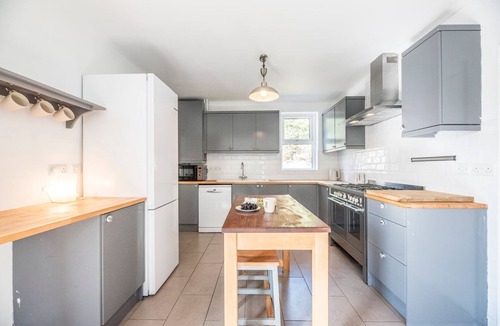 Leiston House | The Red House, Leiston - A Smart Base for Coast and Work