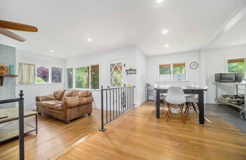 Richmond House | The Red House