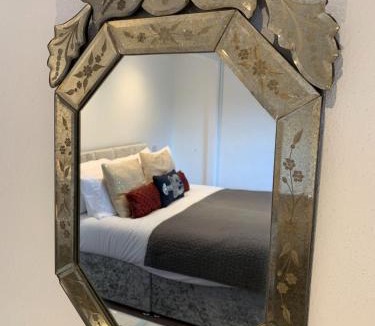 Arlingham Hotel | The Red Lion Arlingham