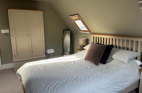 Charing Bed & Breakfast | The Red Lion Charing Heath