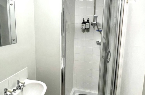 East Knighton Bed & Breakfast | The Red Lion