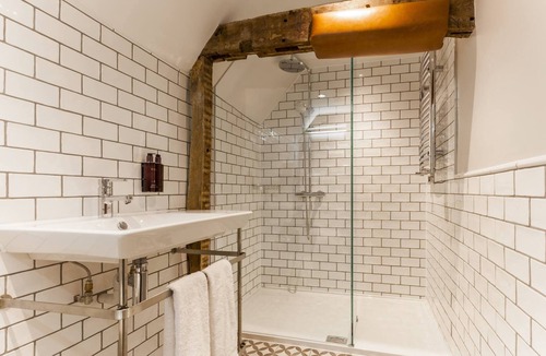 Odiham Hotel | The Red Lion