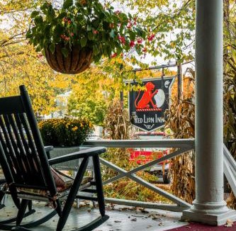 Stockbridge Hotel | The Red Lion Inn