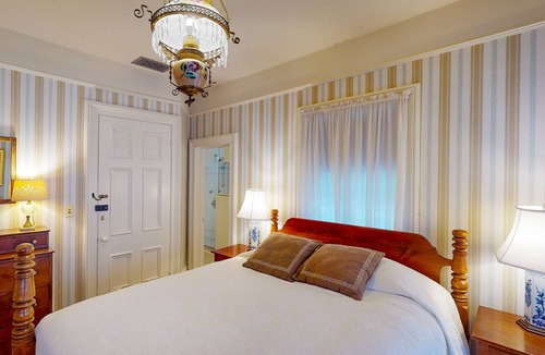 Stockbridge Hotel | The Red Lion Inn