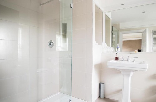 Oldmeldrum Hotel | The Redgarth