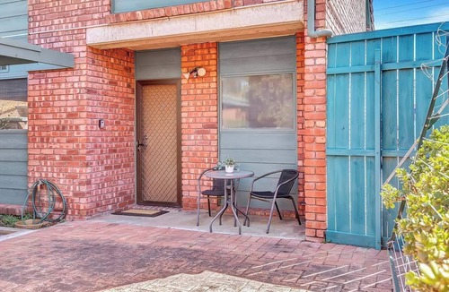 Norwood Apartment | The Redstone Experience Adelaides Inner east