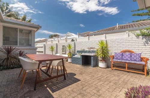 Boomerang Beach Villa | The Reef