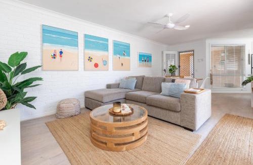 Boomerang Beach Villa | The Reef