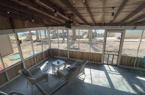 Sunrise Beach House | The “Reel Diehl” Cottage
