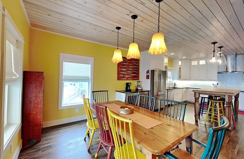 Rockport House | The Reel McCoy | Dog Friendly + Lighted Pier & Pool!