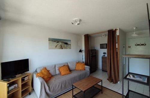 Frontignan Apartment | The refined of the port