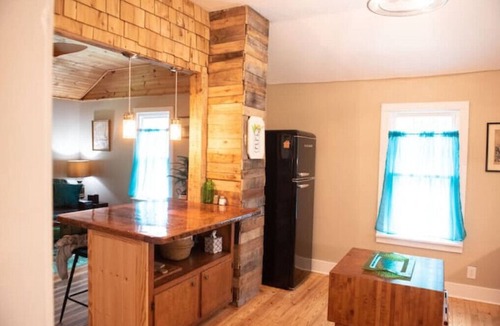 Shipman House | The Refuge at Laurel