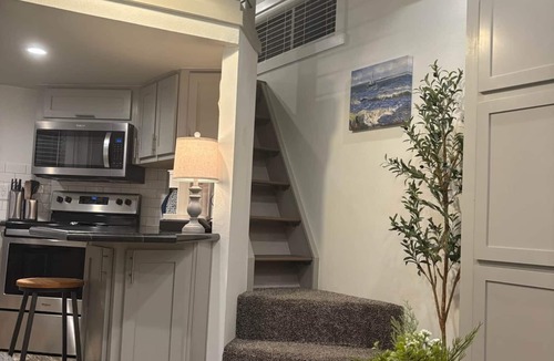 Conroe House | The Refuge @ Vanderosa