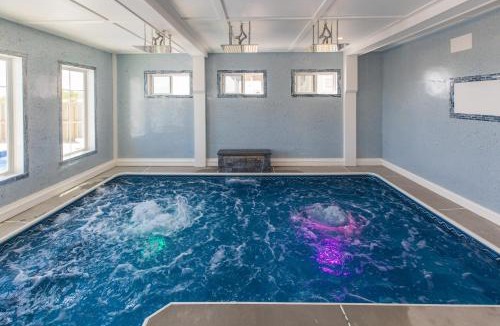 Sandbridge House | The Regency Royale