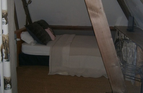 Champagne-Saint-Hilaire House | The Relais du Haras gite or bed and breakfast