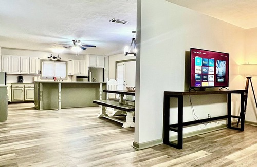 Lake Charles House | The Relaxing Retreat Lake Charles