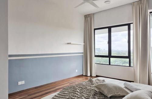 Bukit Jelutong Apartment | The Renai Escape