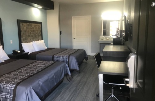 Barker Hotel | The Residency Suites
