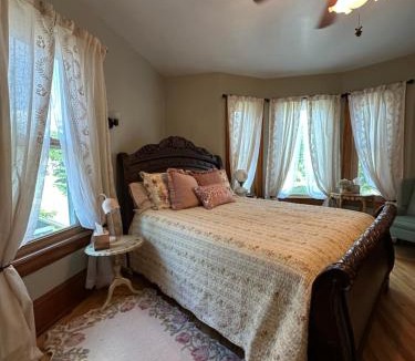 Baraboo House | The Rest Is History