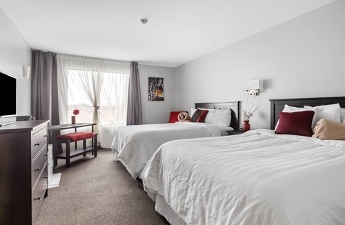St-Albert House | The Restauparc Motel! A relaxing and affordable experience.