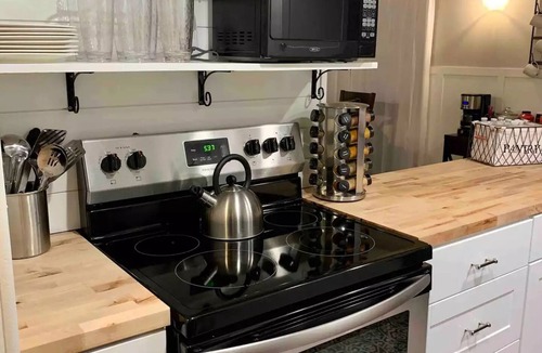 Lexington House | The Restful Ranch