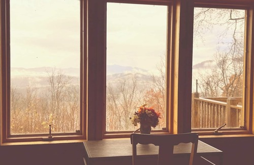 Roseland House | The Resting Place Mountain Retreat