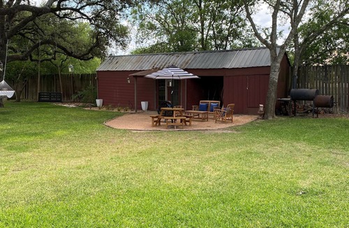Boerne Cabin | The Retreat at Hill View