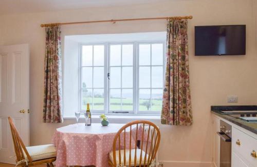 Woolhope House | The Retreat at Phillips House