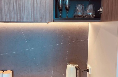 Box Hill Apartment | The Retreat