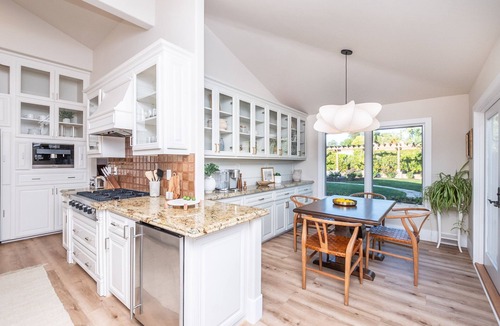 Lake Hodges House | The Retreat: Game Room, Pool Table, Pool & Hot tub