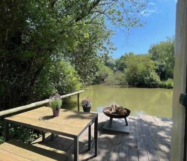 Hassocks Other | The Retreat