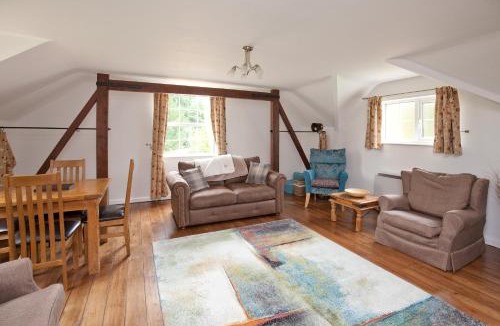 Redlynch House | The Retreat