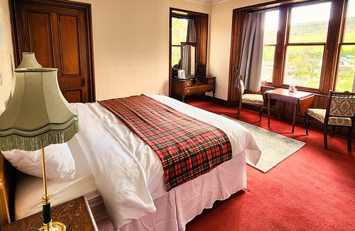 Strathpeffer Hotel | The Retreat Hotel