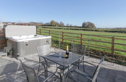 Ticknall House | The Retreat - Ukc3845