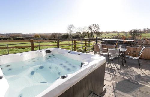 Ticknall House | The Retreat - Ukc3845