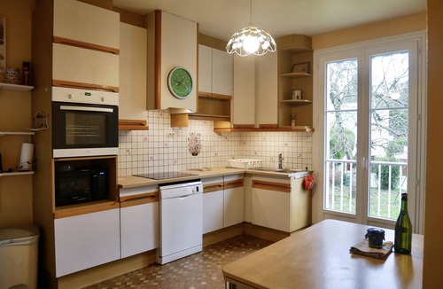 Saint-Avertin House | The reunion house