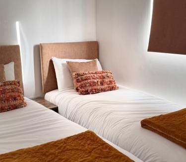 Sandwich Ski Chalet | The Rewind Retreat