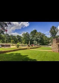 Lawrenceville House | The Rezort