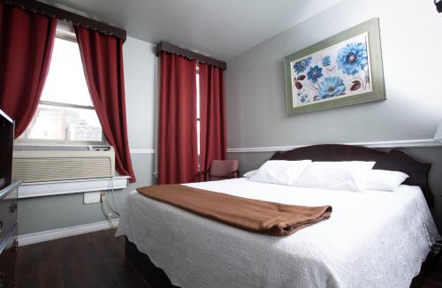 Western Division Hotel | The Rialto Hotel